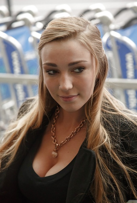 Kendra Sunderland estrella porno atractiva recopilación